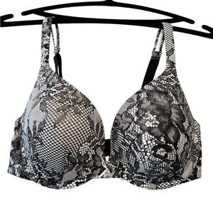 Cacique Boost Plunge Bra Size 36 DD